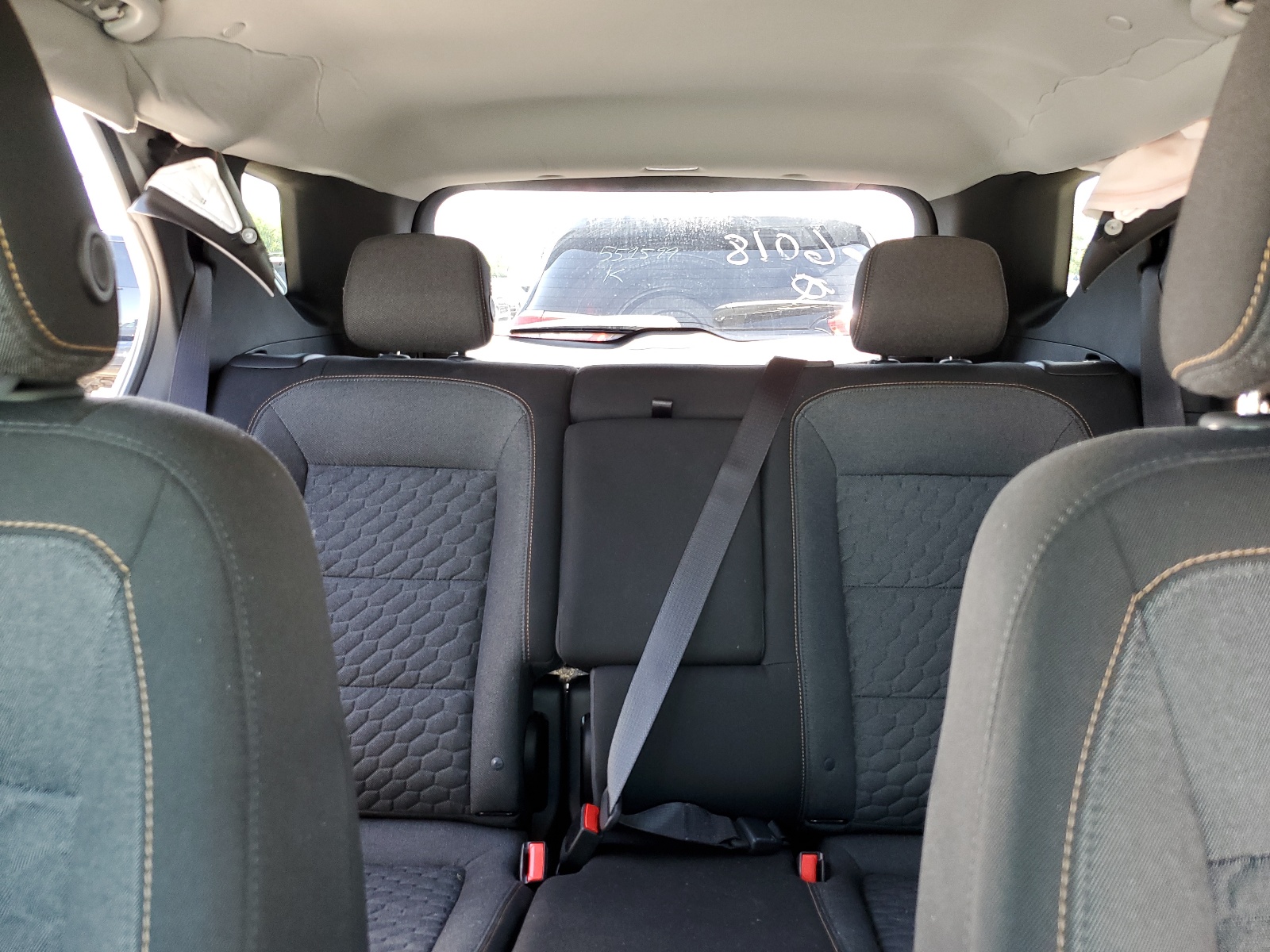 3GNAXJEV3JS566018 2018 Chevrolet Equinox Lt