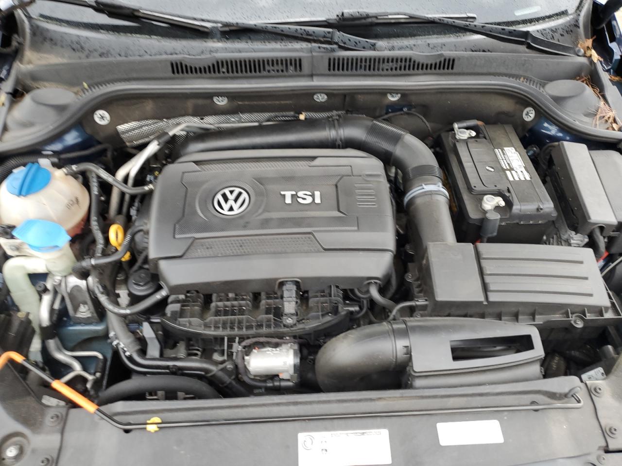 2014 Volkswagen Jetta - Image 13