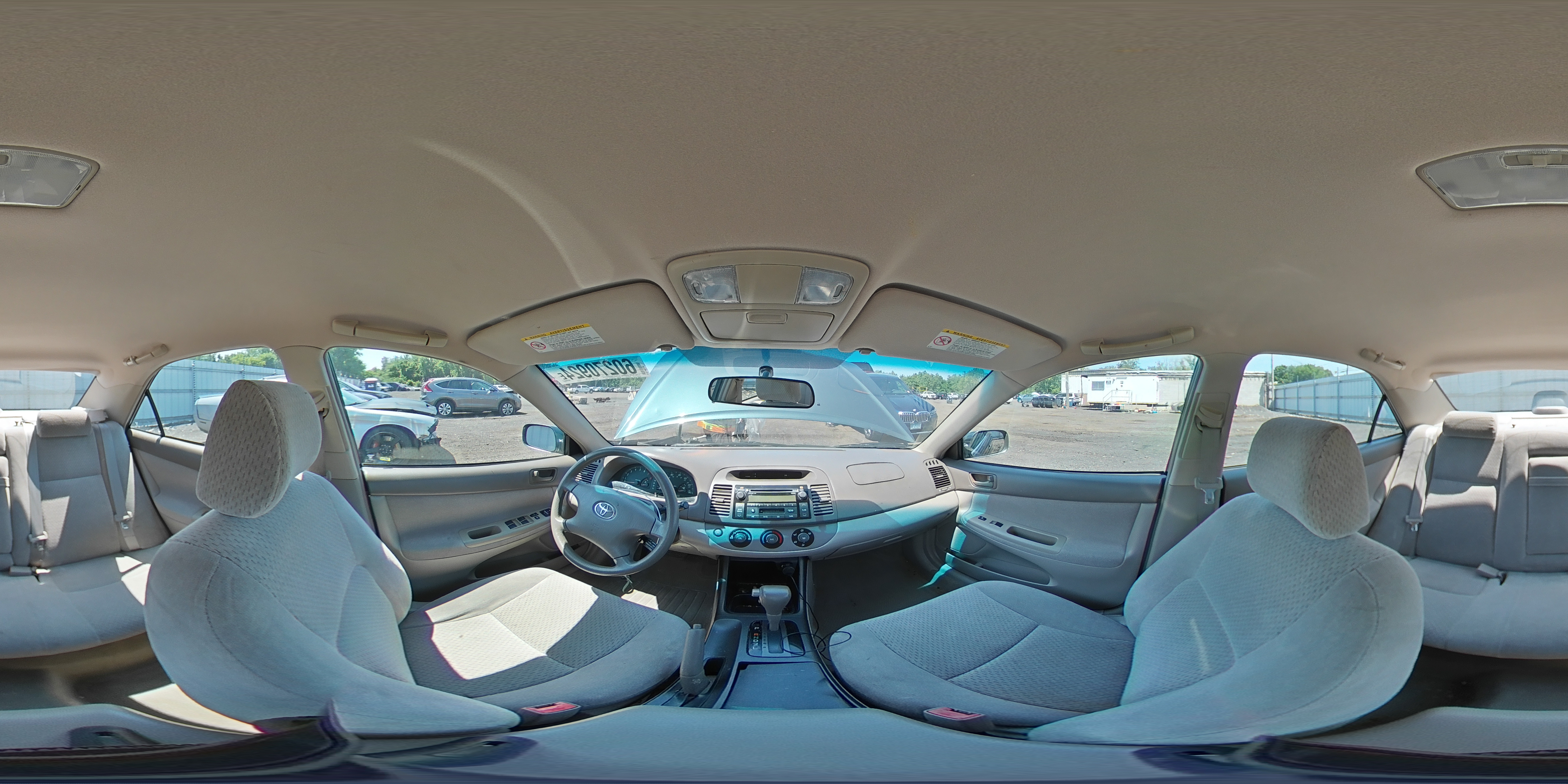 2003 Toyota Camry Le VIN: 4T1BE32K93U645667 Lot: 60270924