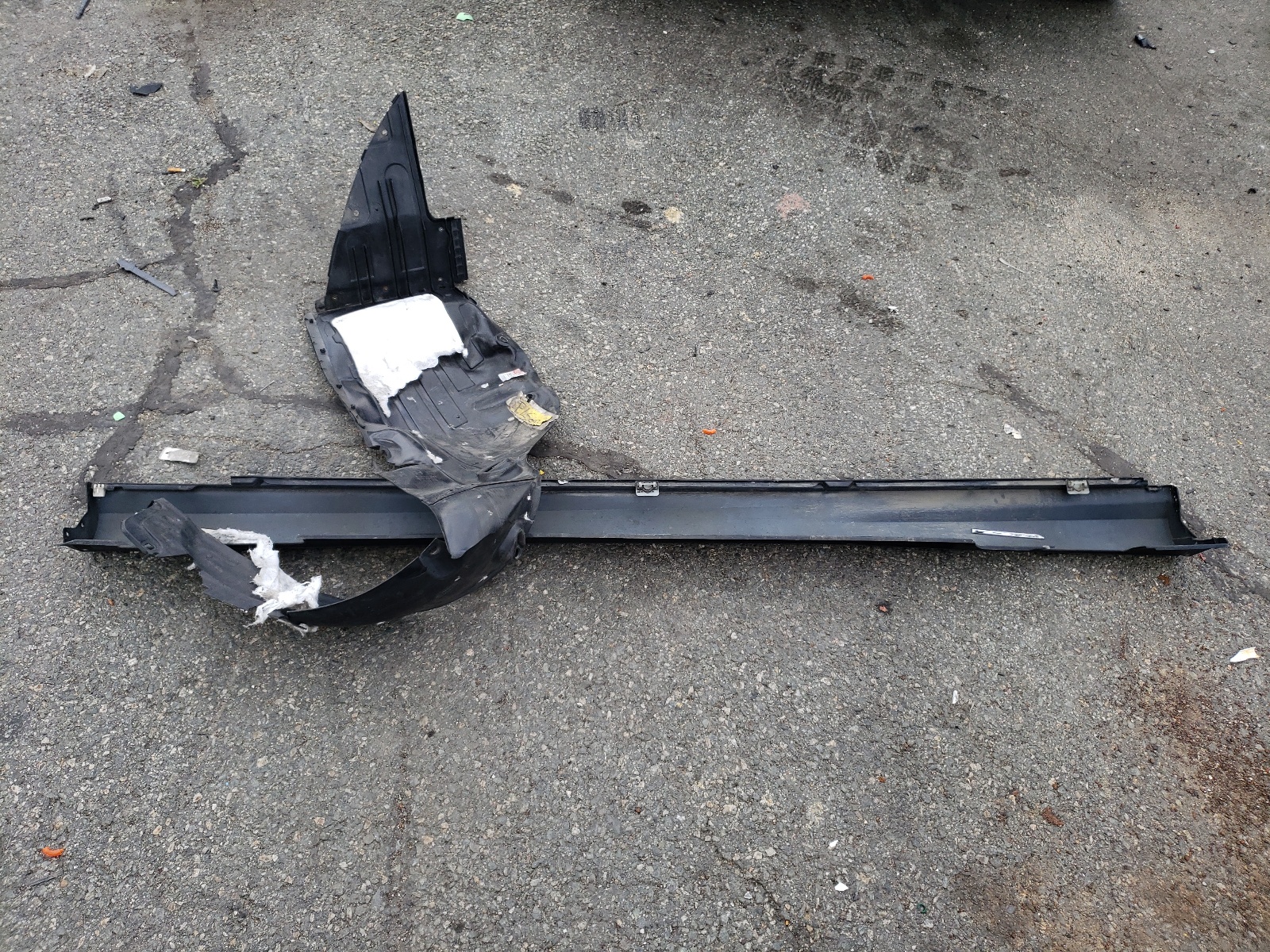 WDDGF8BB1BF647555 2011 Mercedes-Benz C 300 4Matic