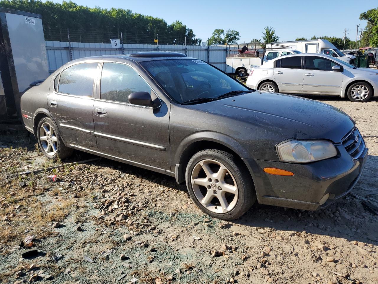 2000 Nissan Maxima Gle VIN: JN1CA31A9YT223234 Lot: 60390134