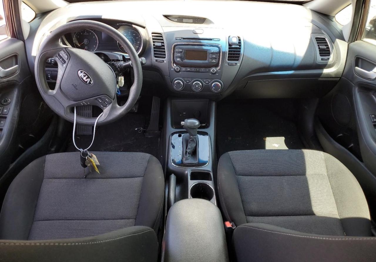 2018 Kia Forte - Image 8