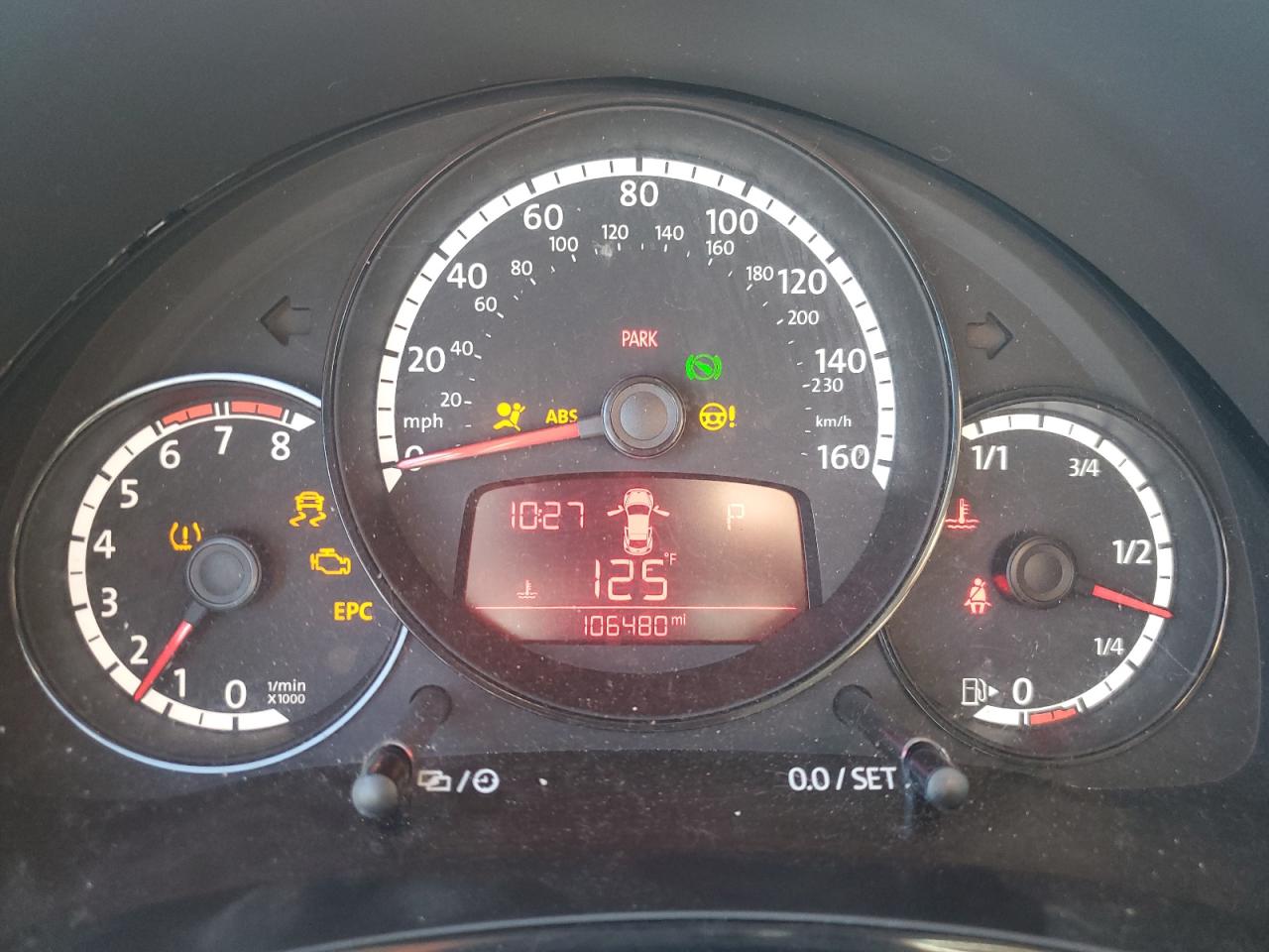 2015 Volkswagen Beetle 1.8T VIN: 3VWF17AT7FM634272 Lot: 57760504