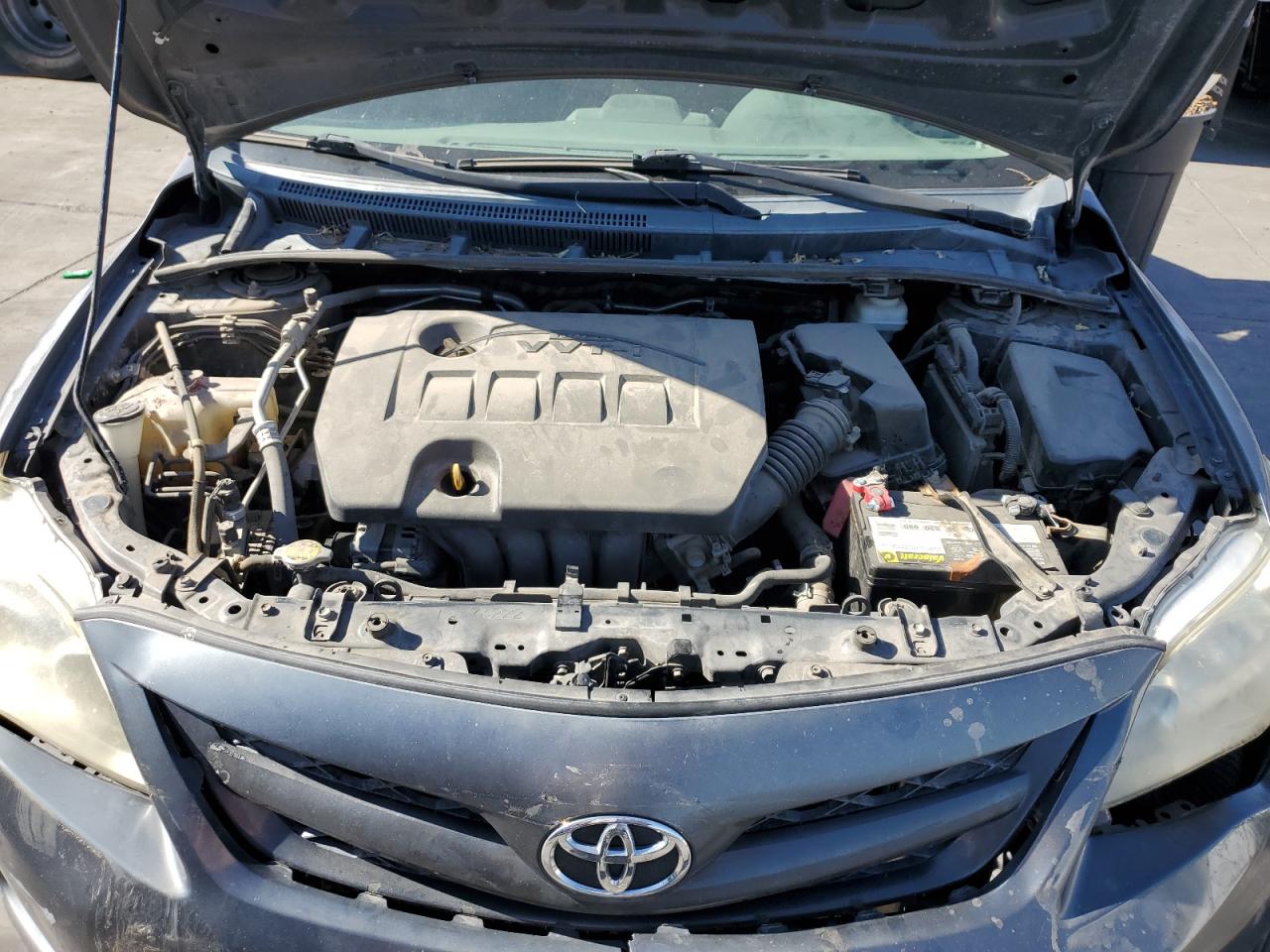 2T1BU4EE8CC784334 2012 Toyota Corolla Base