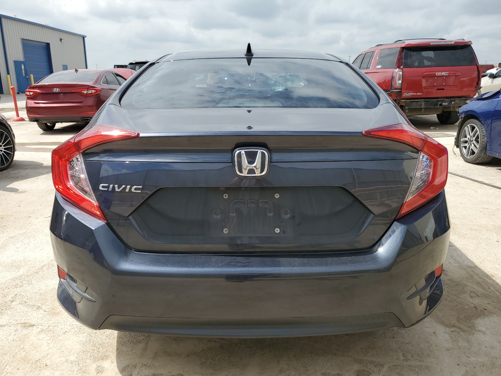 2HGFC2F78JH609630 2018 Honda Civic Ex