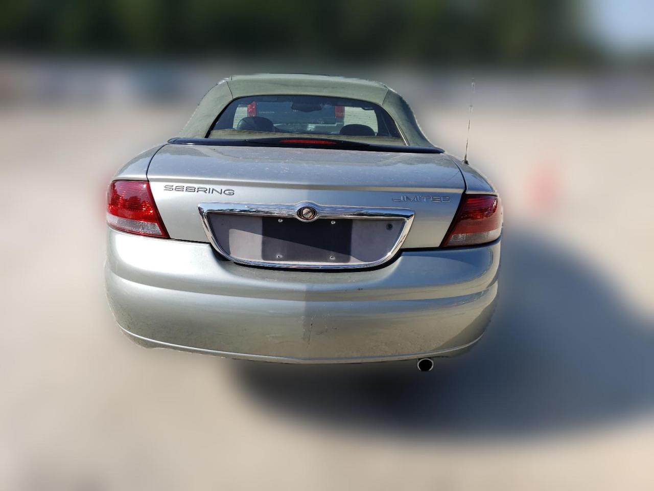 2004 Chrysler Sebring Limited VIN: 1C3EL65R44N412538 Lot: 57702274