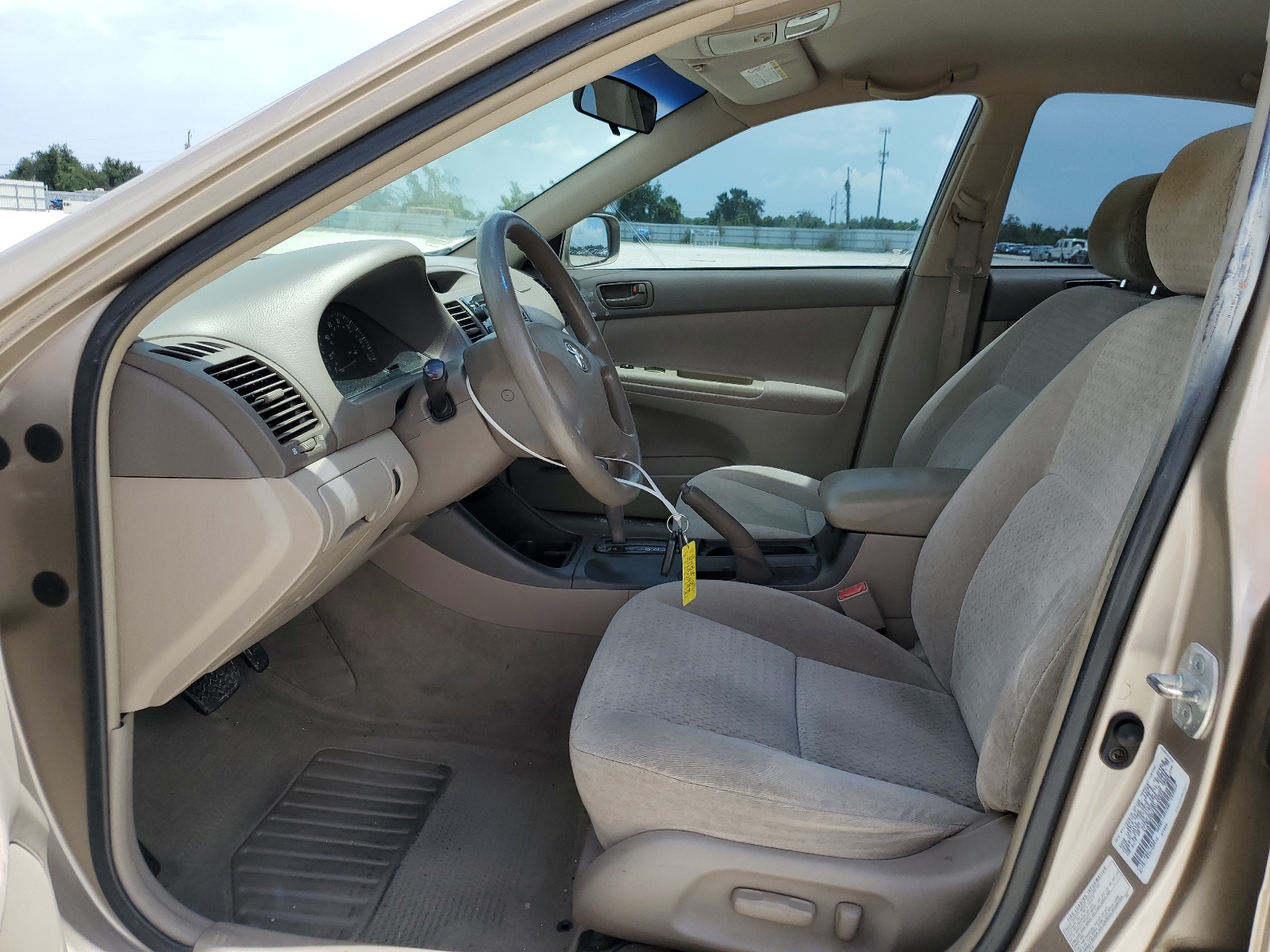 4T1BE32KX3U146523 2003 Toyota Camry Le