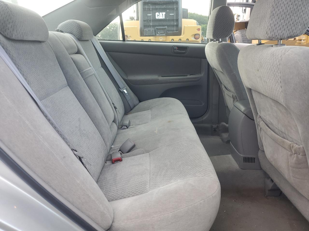 2004 Toyota Camry Le VIN: 4T1BE32K64U841793 Lot: 60027464