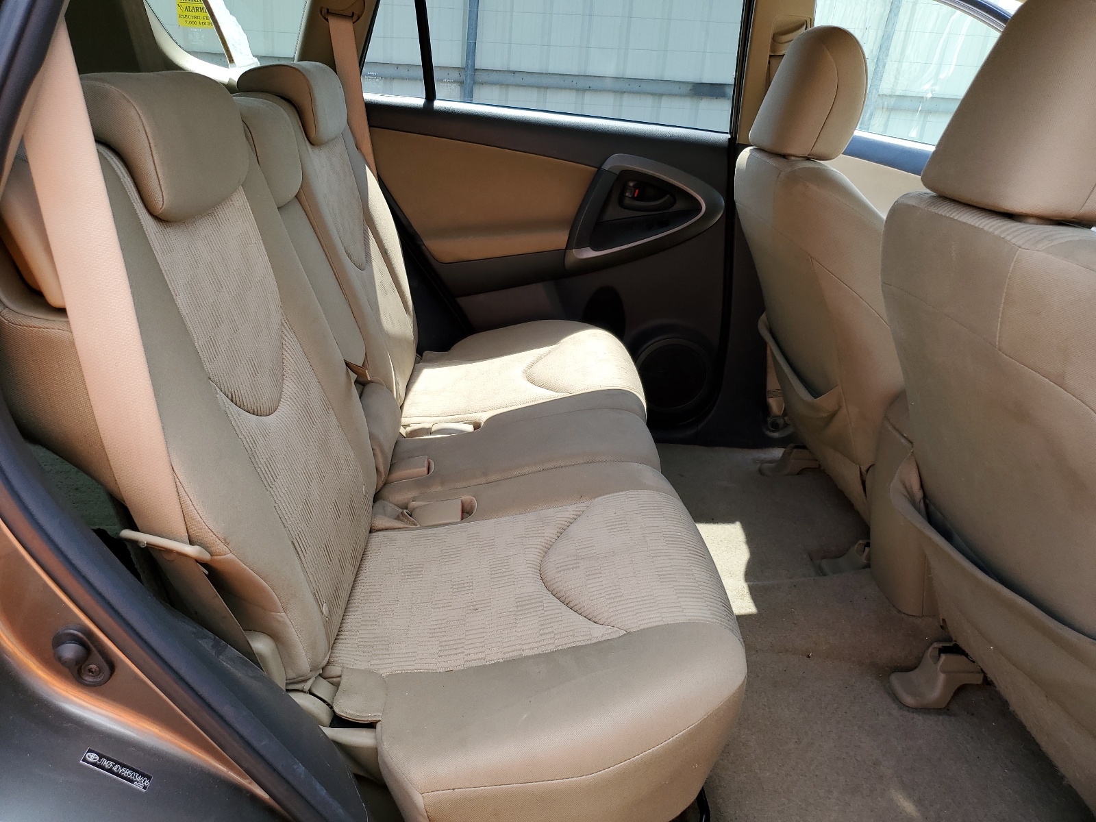 JTMZF4DV5B5034606 2011 Toyota Rav4