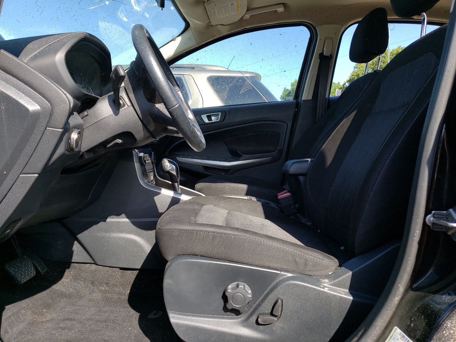 MAJ3P1TE4JC197508 2018 Ford Ecosport Se