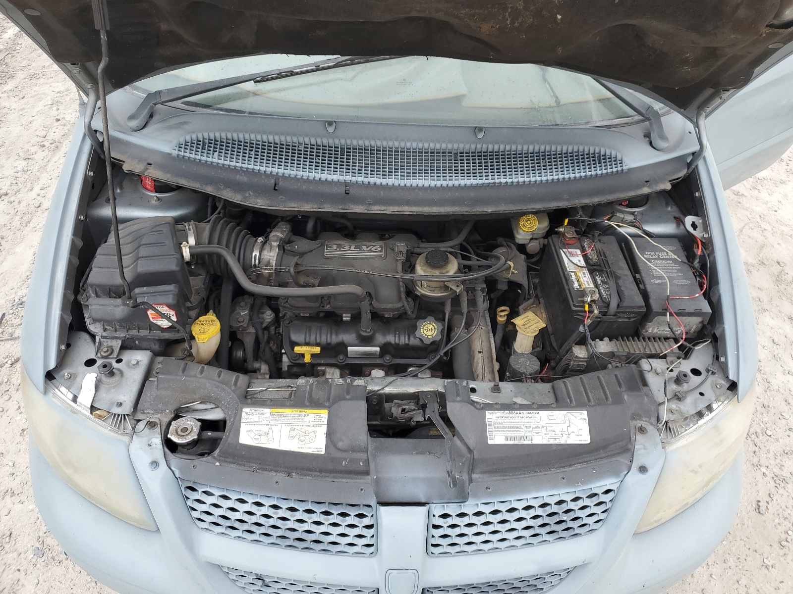 1B4GP25342B710760 2002 Dodge Caravan Se