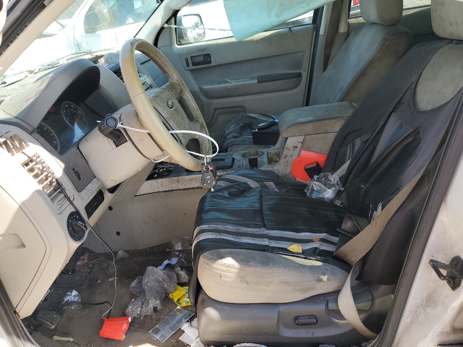 1FMCU9DG9BKA27536 2011 Ford Escape Xlt