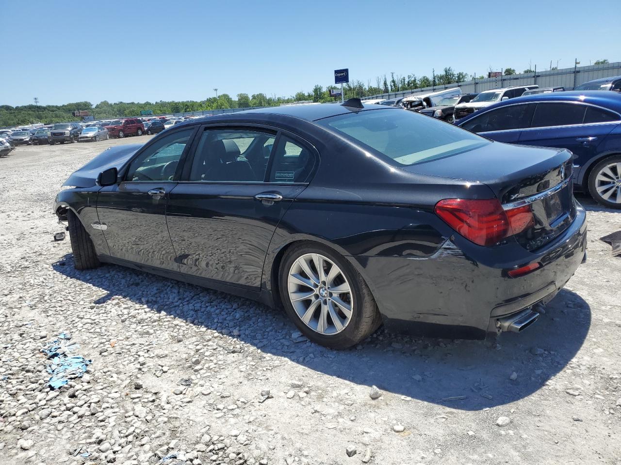 VIN WBAYF8C54ED141884 2014 BMW 7 SERIES no.2