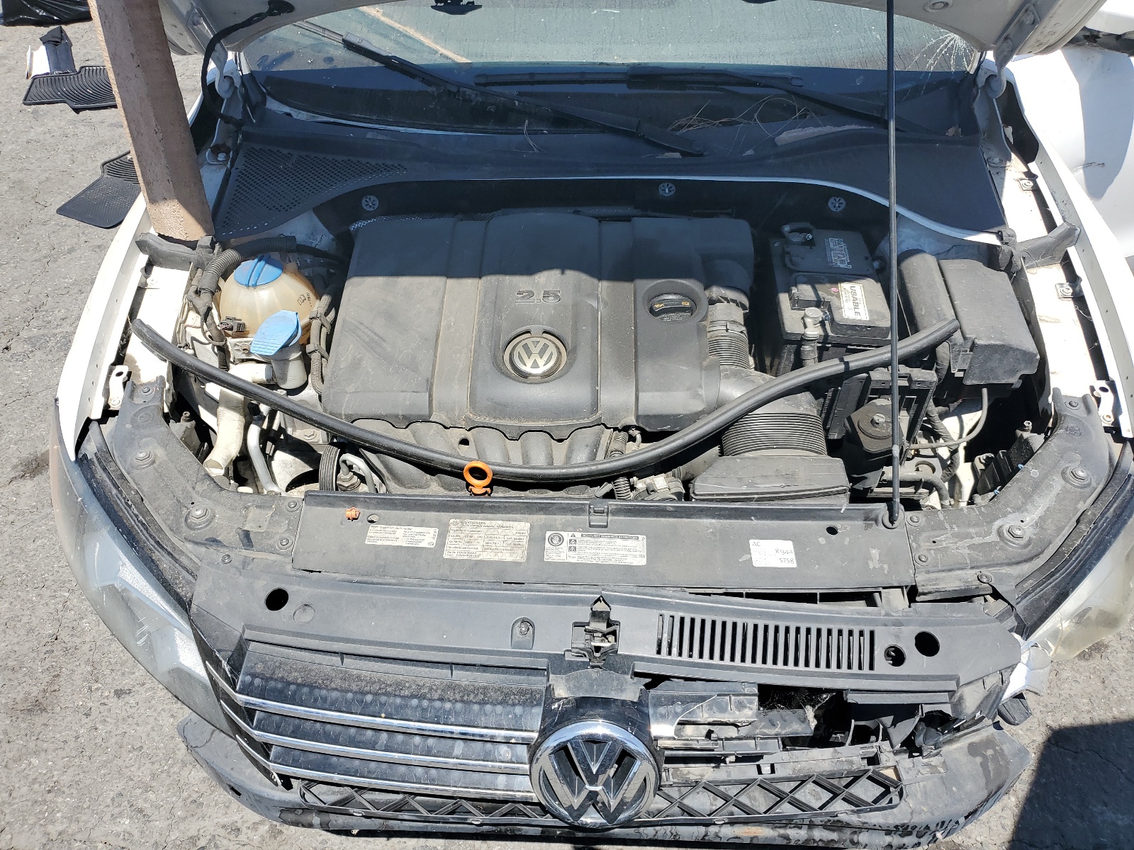 1VWBP7A32CC041655 2012 Volkswagen Passat Se