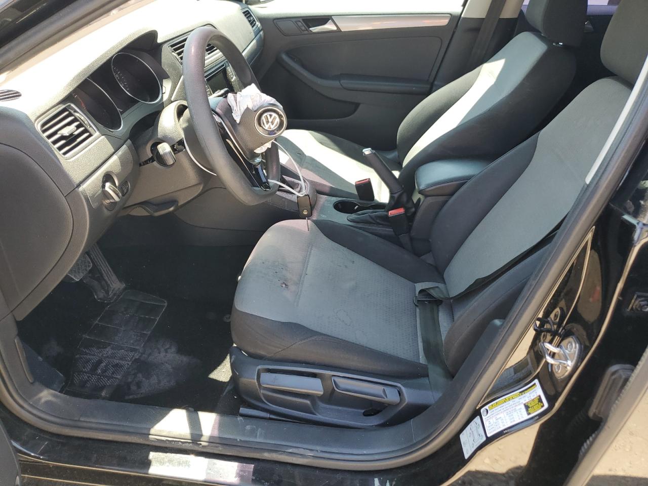 2018 Volkswagen Jetta - Image 7