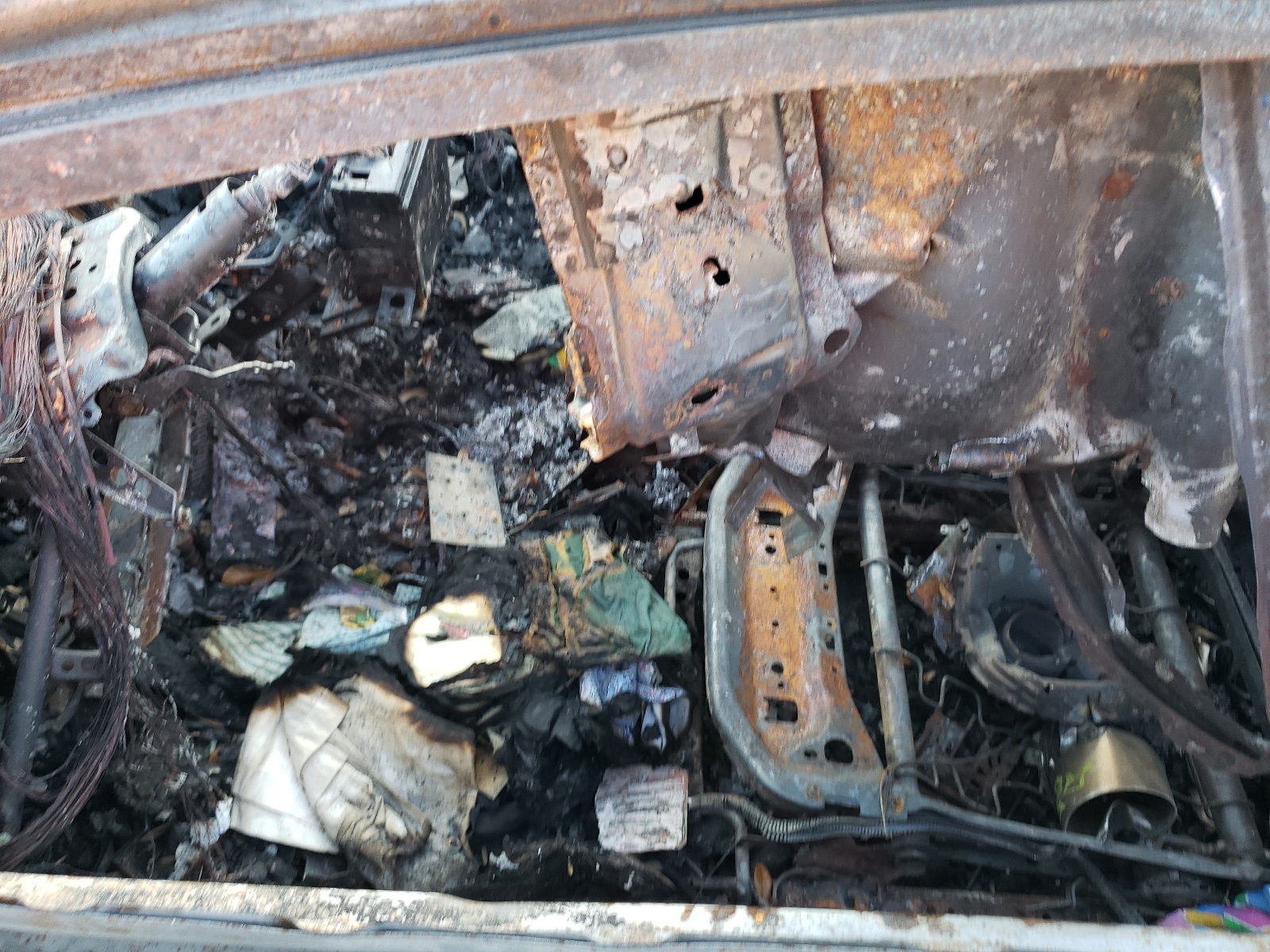 JTDKARFU4K3100172 2019 Toyota Prius