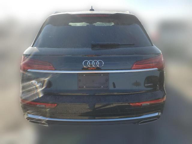  AUDI Q5 2022 Чорний