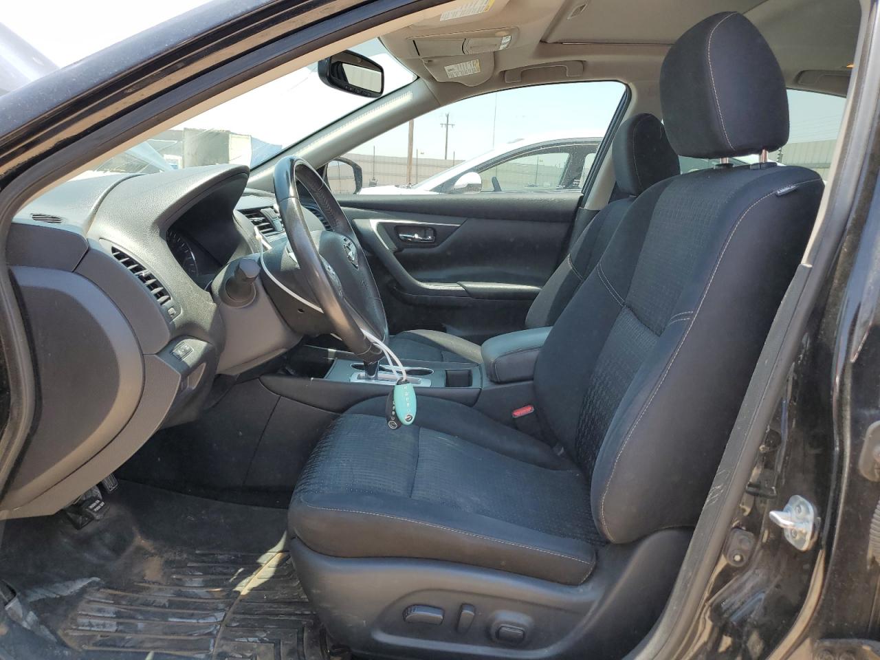 2016 Nissan Altima - Image 7