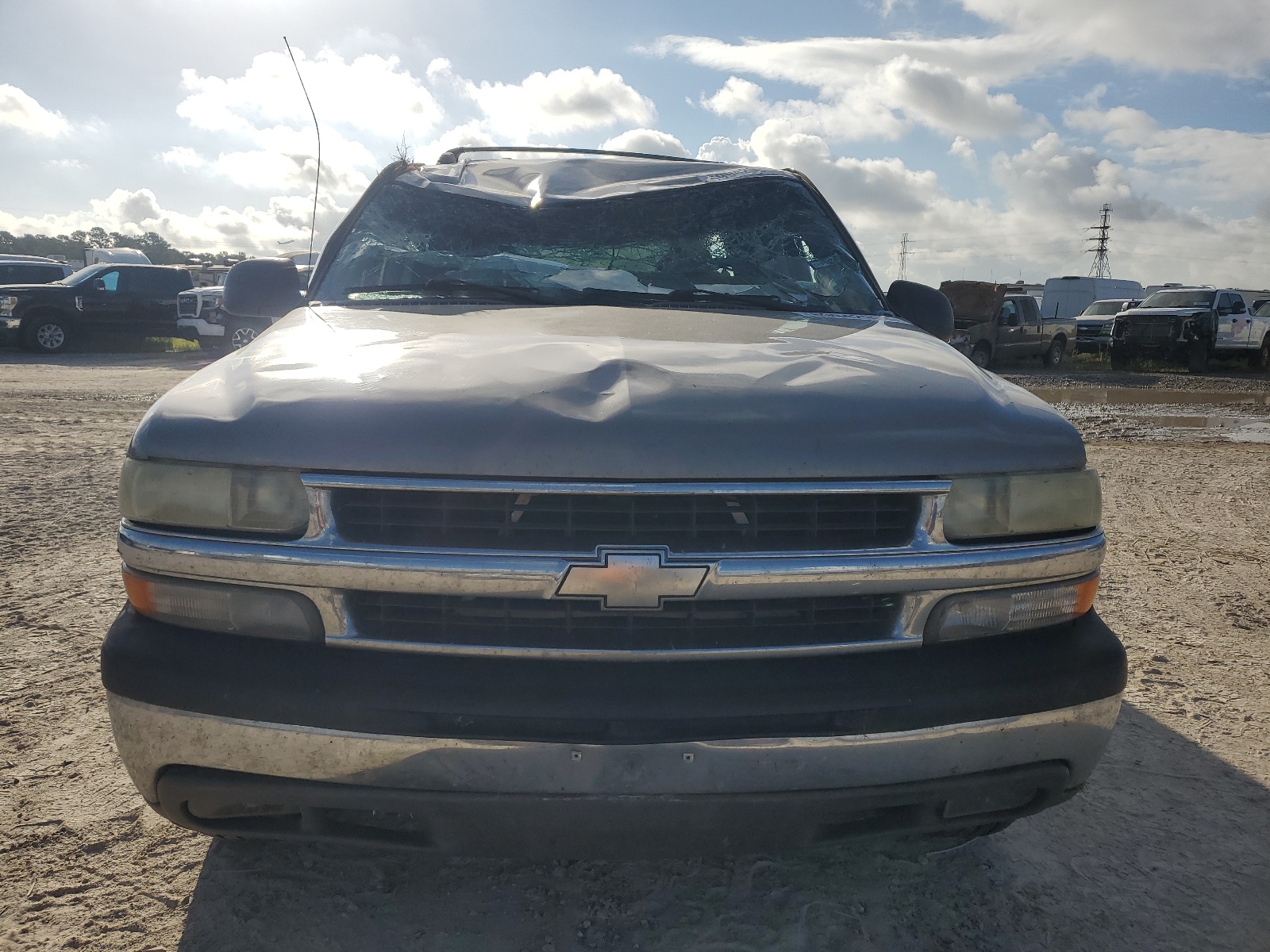 1GNEC13Z62J340321 2002 Chevrolet Tahoe C1500