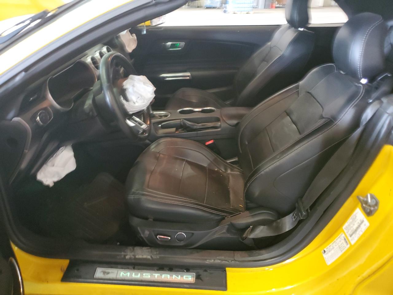 2018 Ford Mustang VIN: 1FATP8UH2J5136518 Lot: 84830314