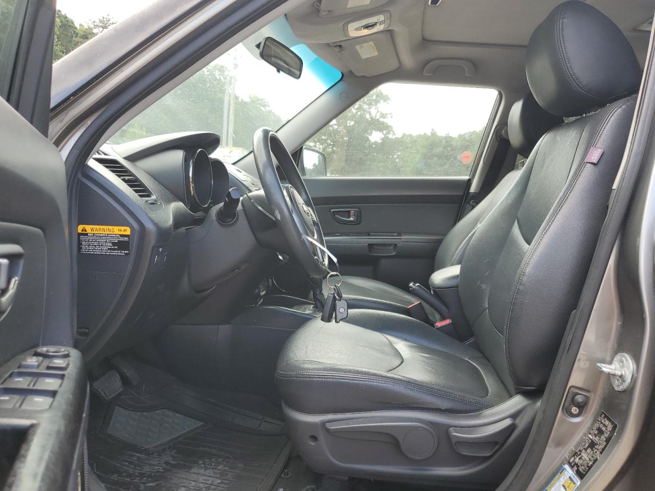 2011 Kia Soul + VIN: KNDJT2A23B7273435 Lot: 59781654