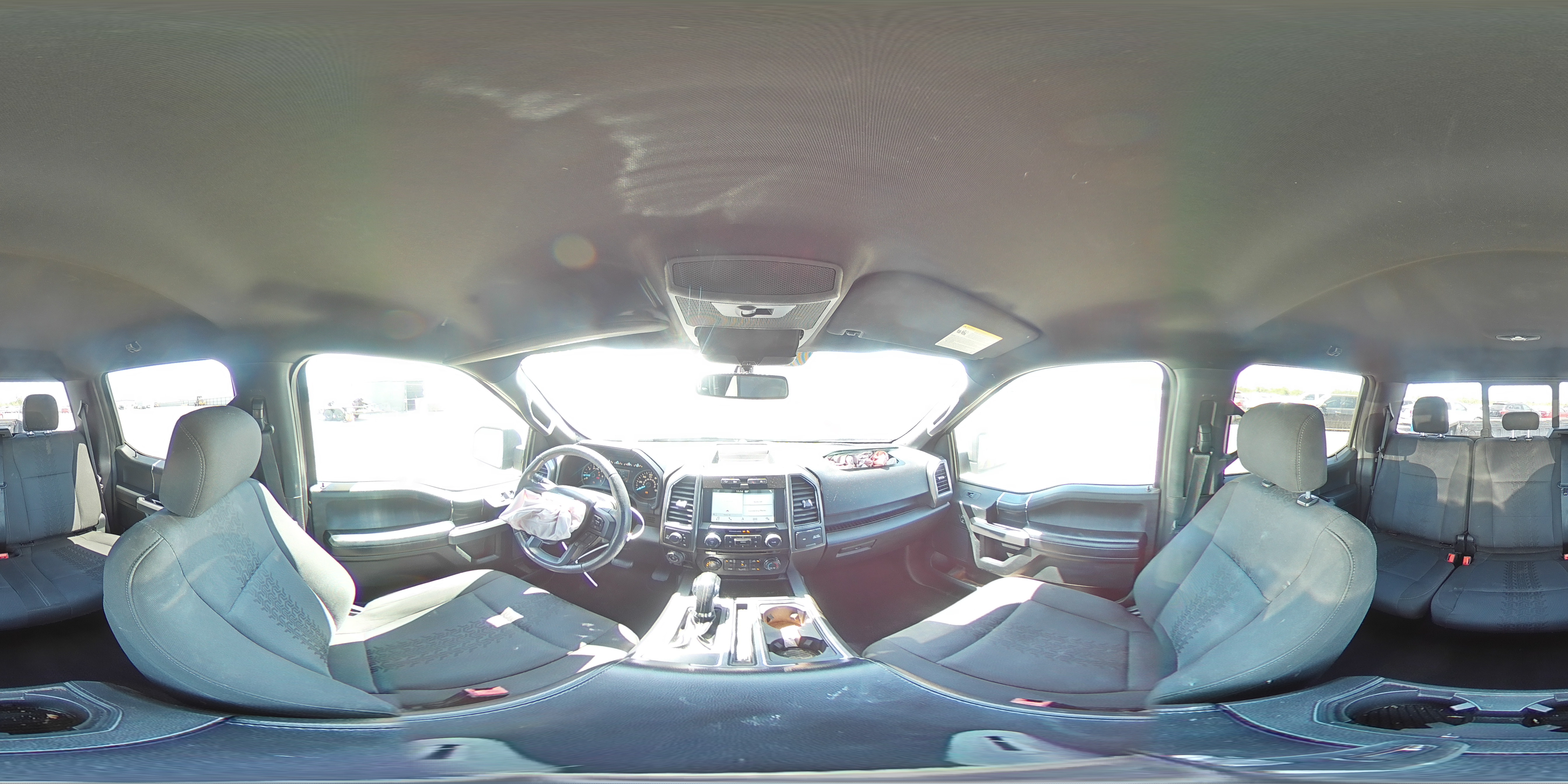 2018 Ford F-150 - Image 13