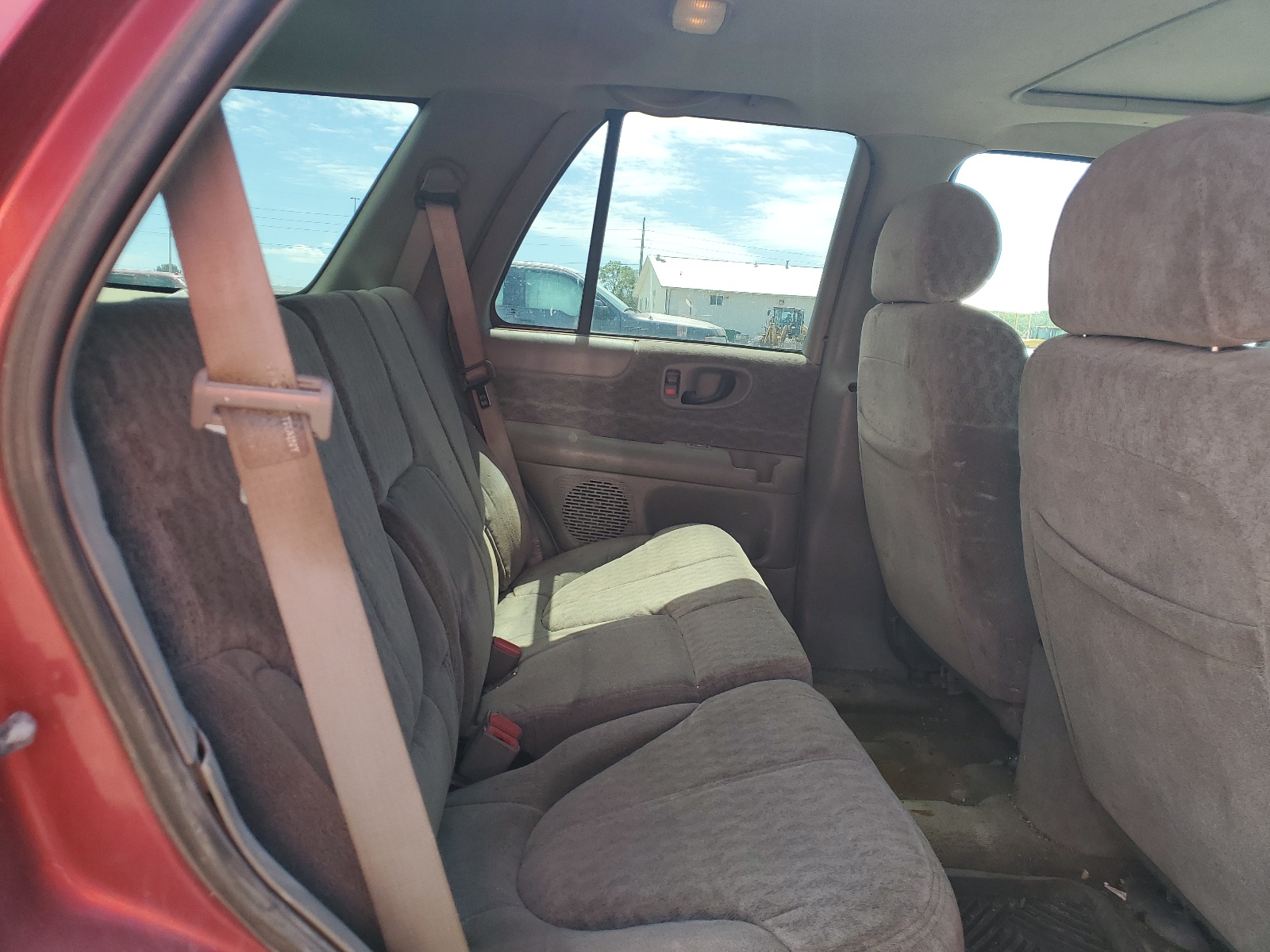 1GKDT13W6Y2236882 2000 GMC Jimmy / Envoy