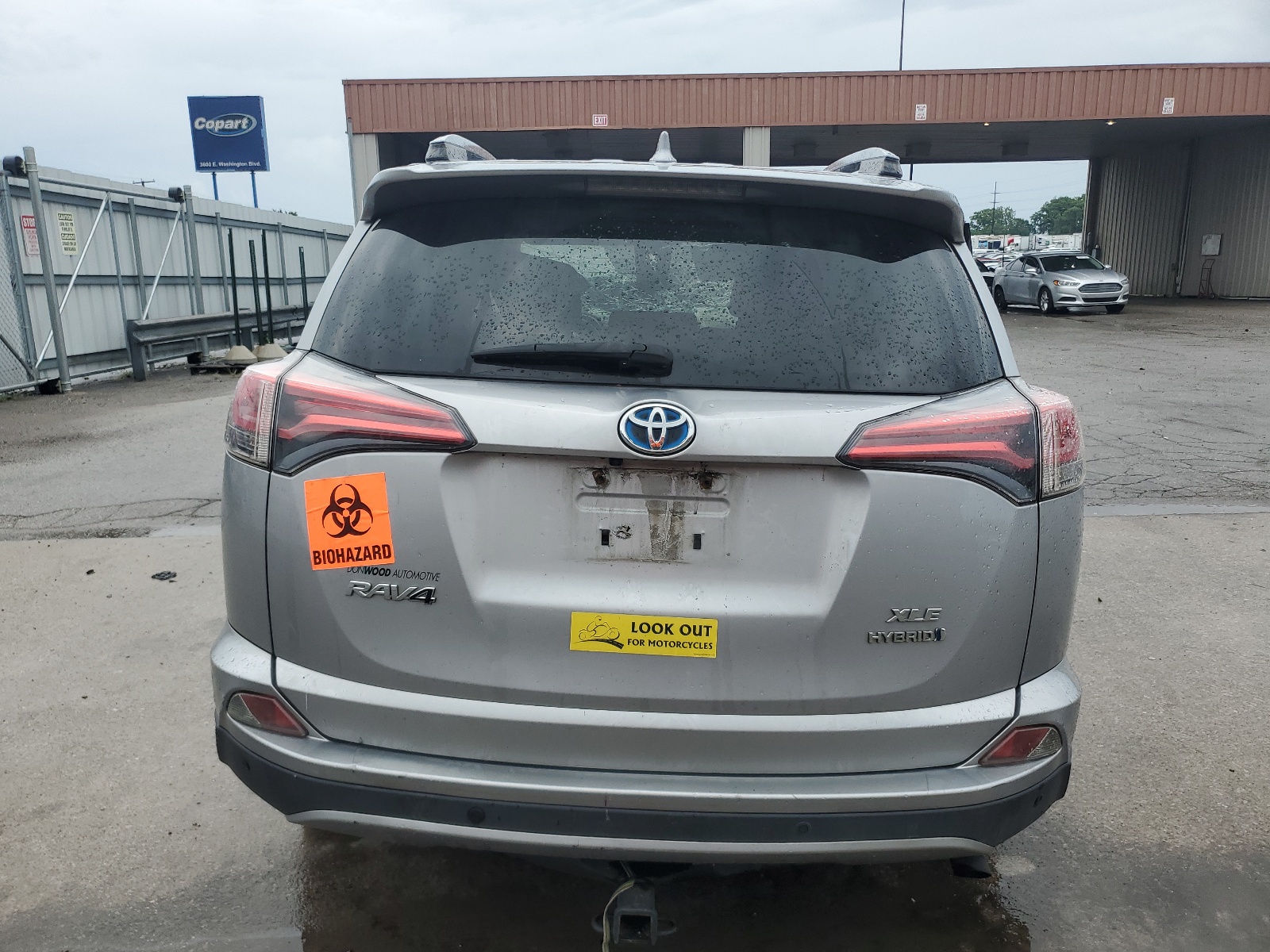 JTMRJREV9HD078228 2017 Toyota Rav4 Hv Le