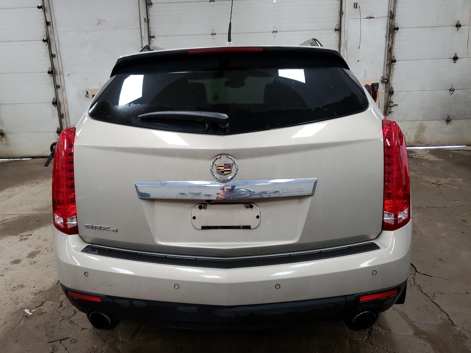 3GYFNEEY7AS595960 2010 Cadillac Srx Performance Collection