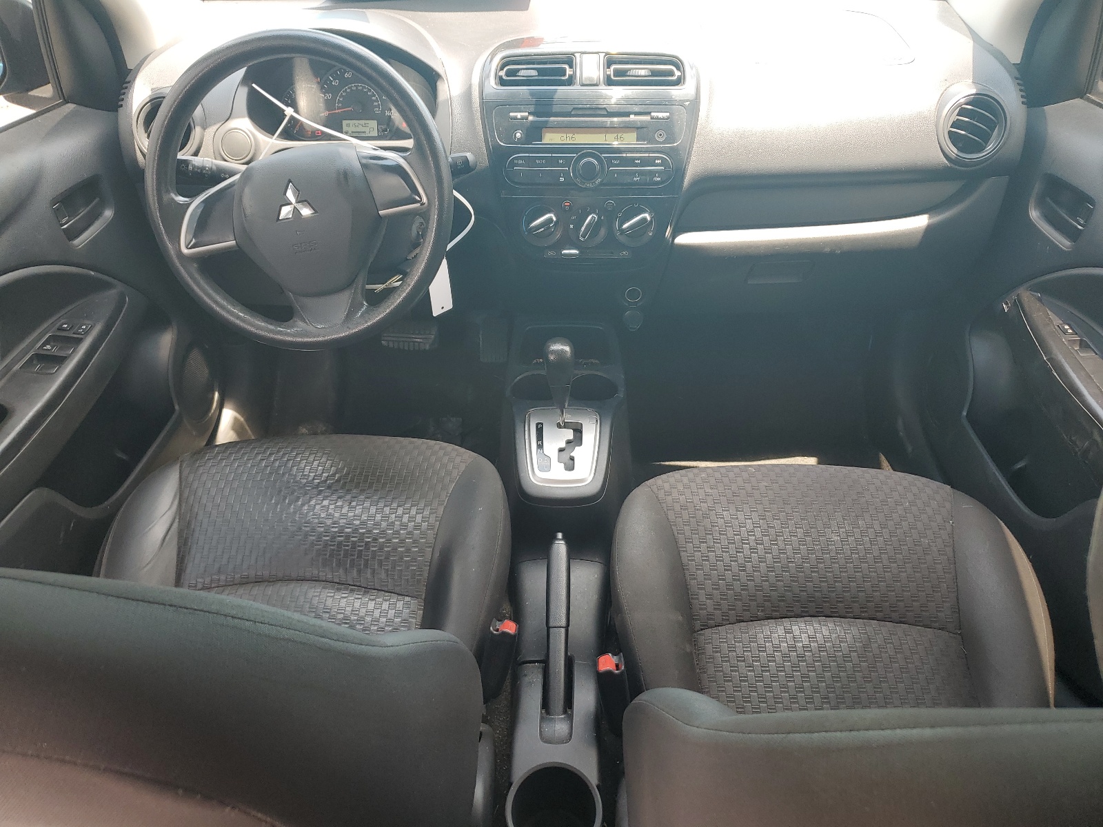 ML32A3HJ3HH006587 2017 Mitsubishi Mirage Es