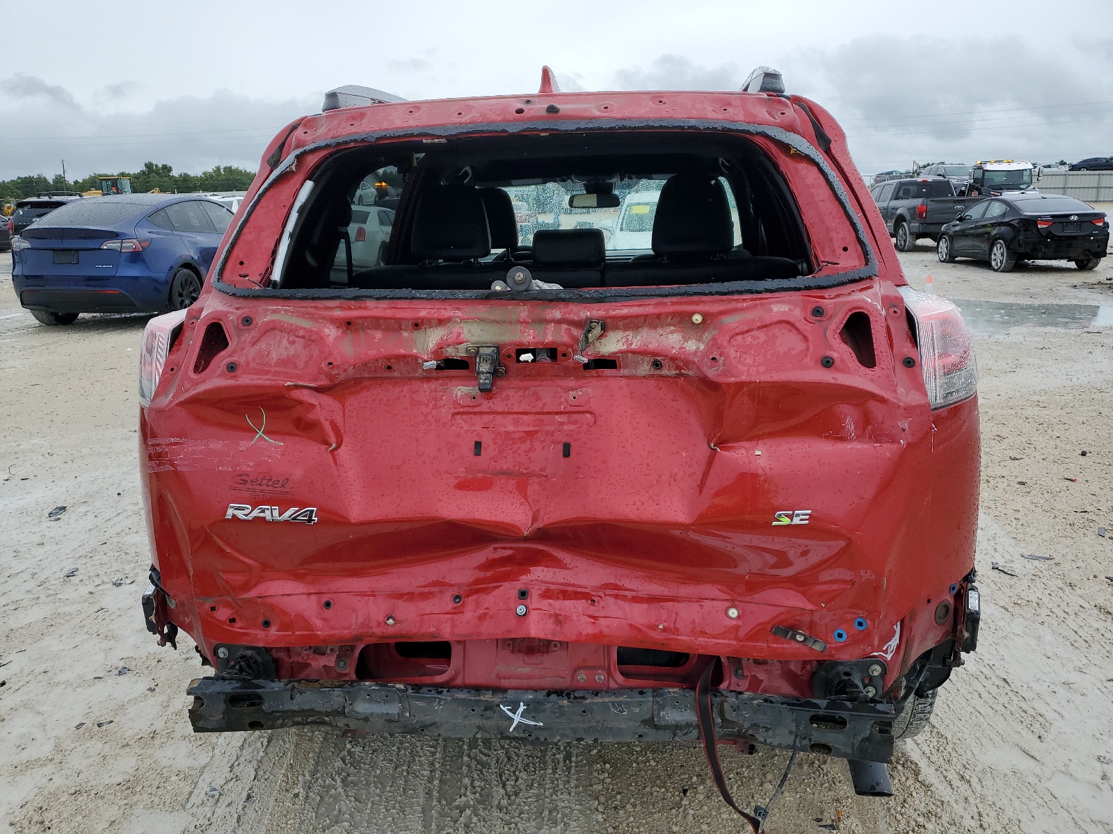 2T3NFREV8HW330067 2017 Toyota Rav4 Se