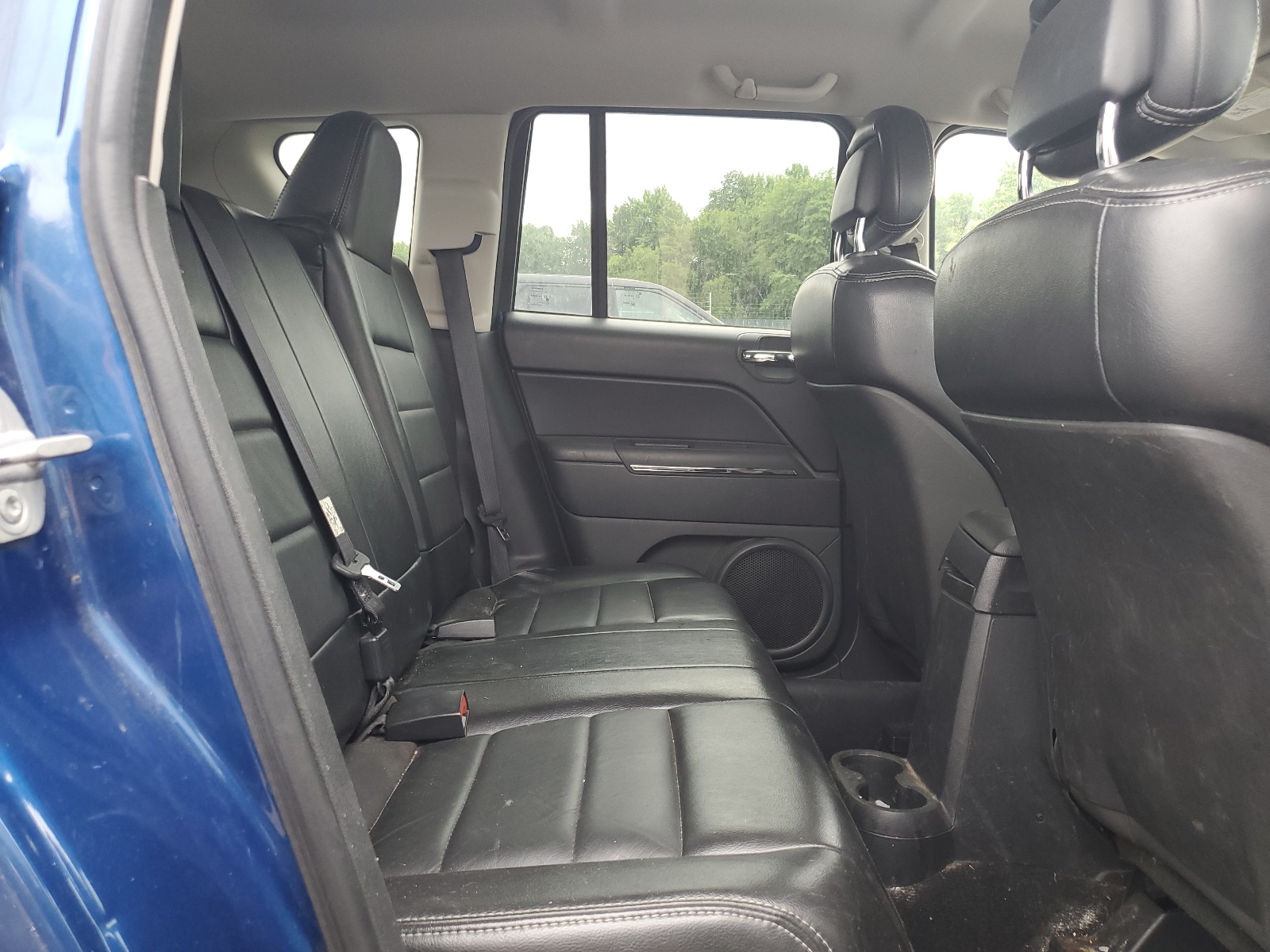 1J4NF5FB8AD560086 2010 Jeep Compass Limited