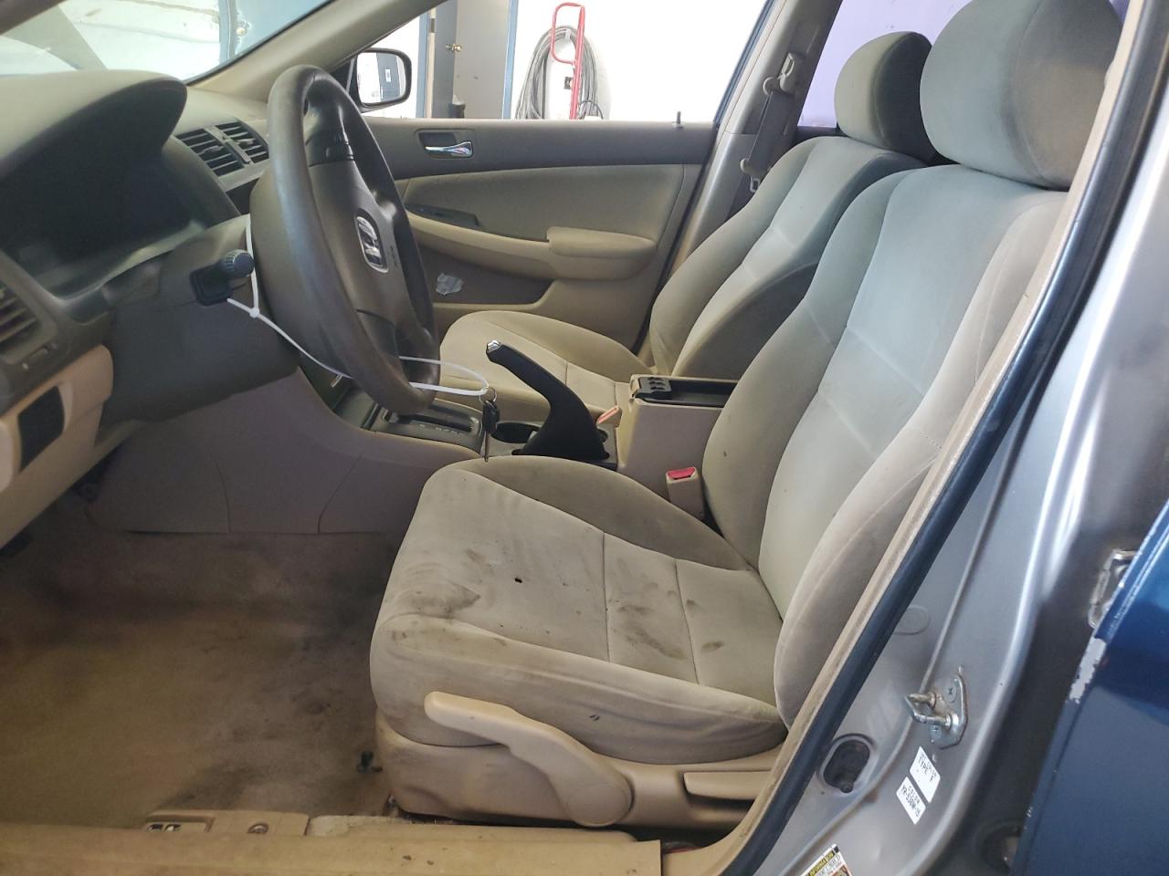 2004 Honda Accord Lx VIN: 3HGCM56324G712190 Lot: 58868904