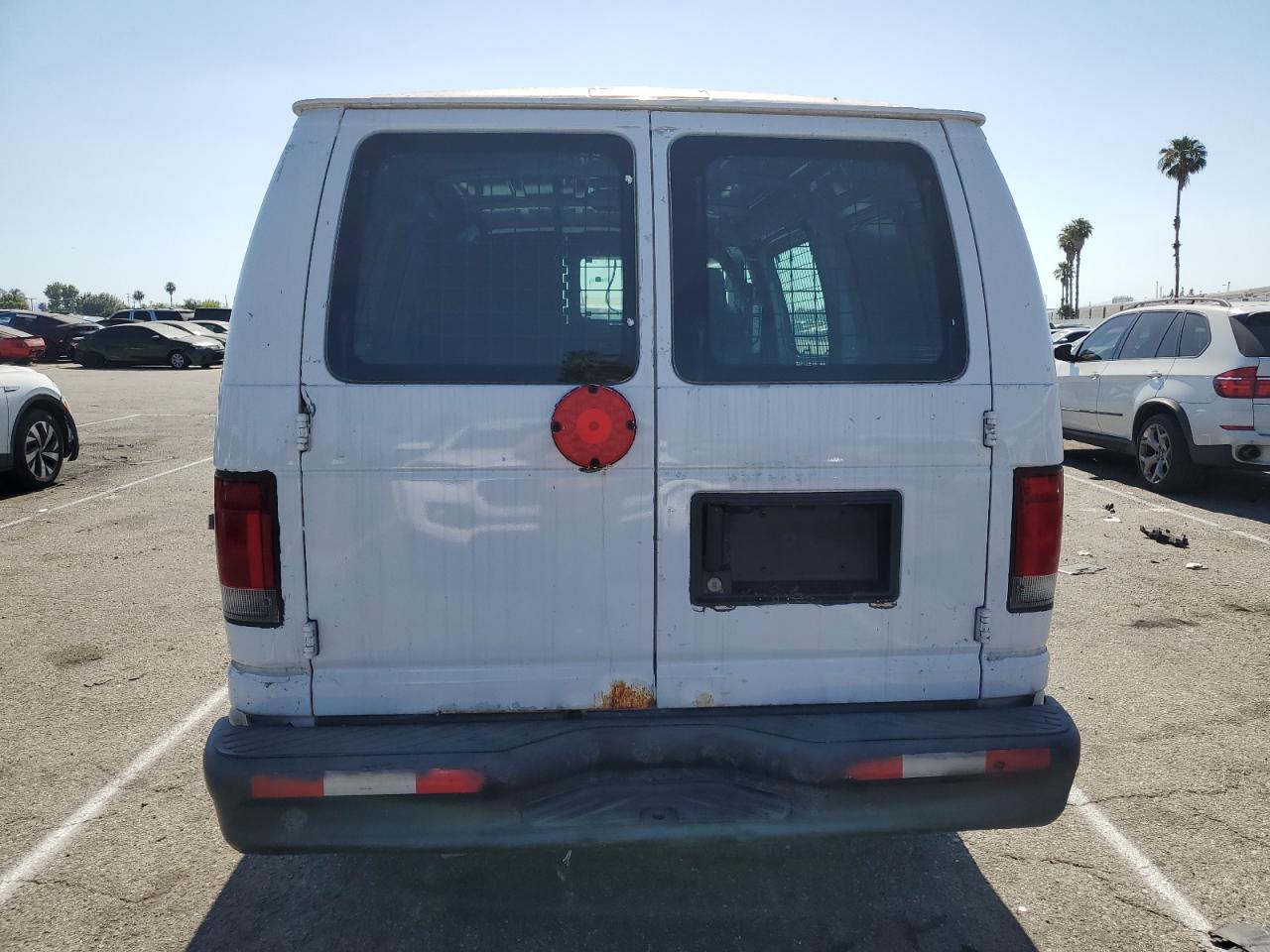 2014 Ford Econoline E150 Van VIN: 1FTNE1EW2EDA41272 Lot: 60940174