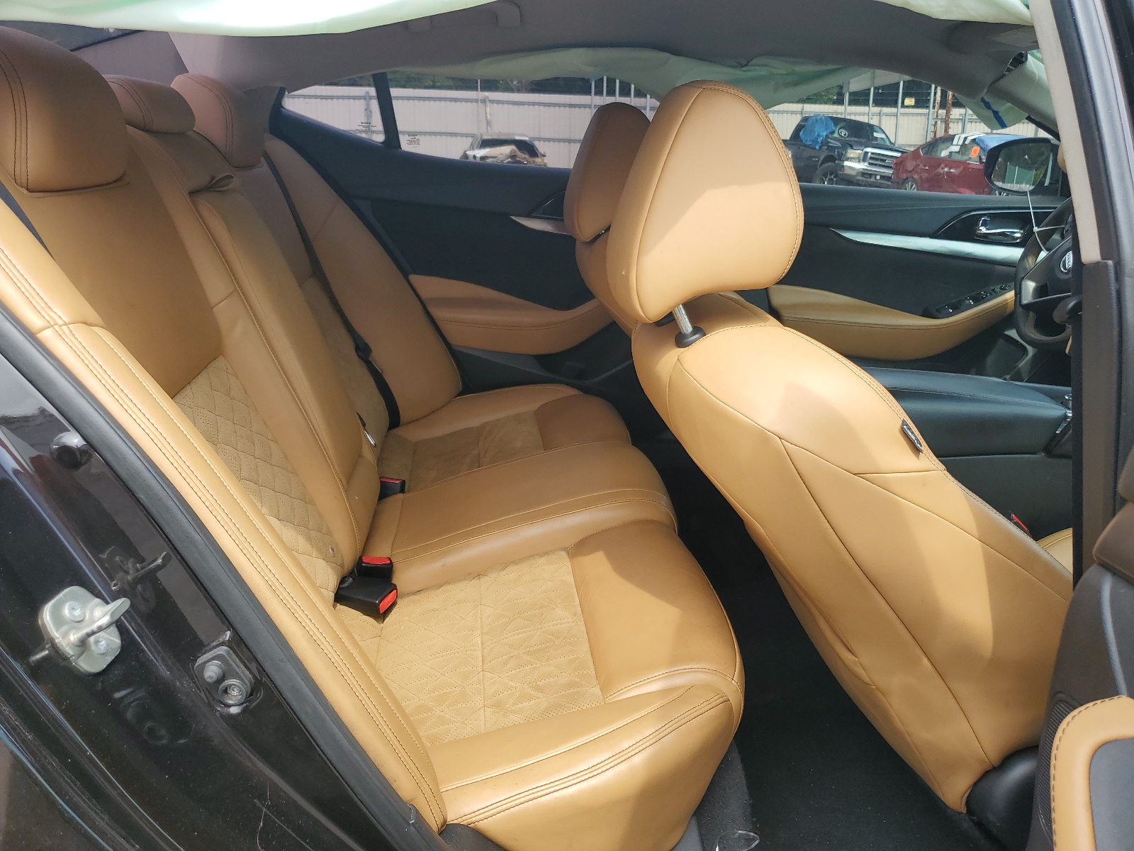 1N4AA6AP1GC384675 2016 Nissan Maxima 3.5S