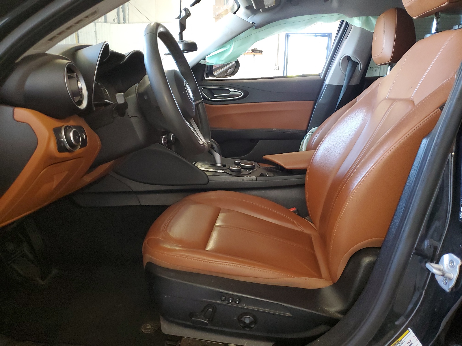 ZARFAEDN7H7553442 2017 Alfa Romeo Giulia Q4