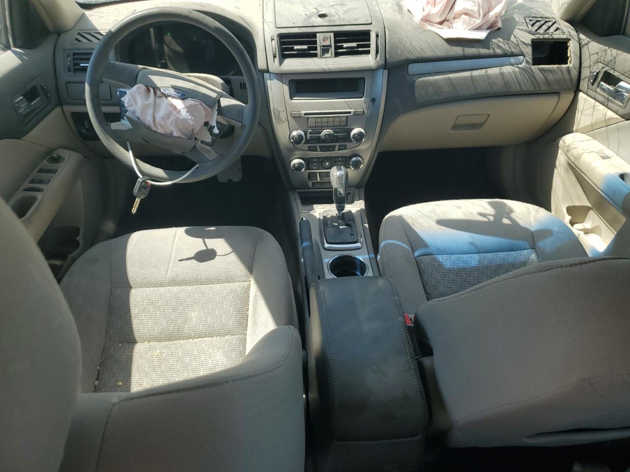 2010 Ford Fusion Se VIN: 3FAHP0HG8AR203600 Lot: 60352464