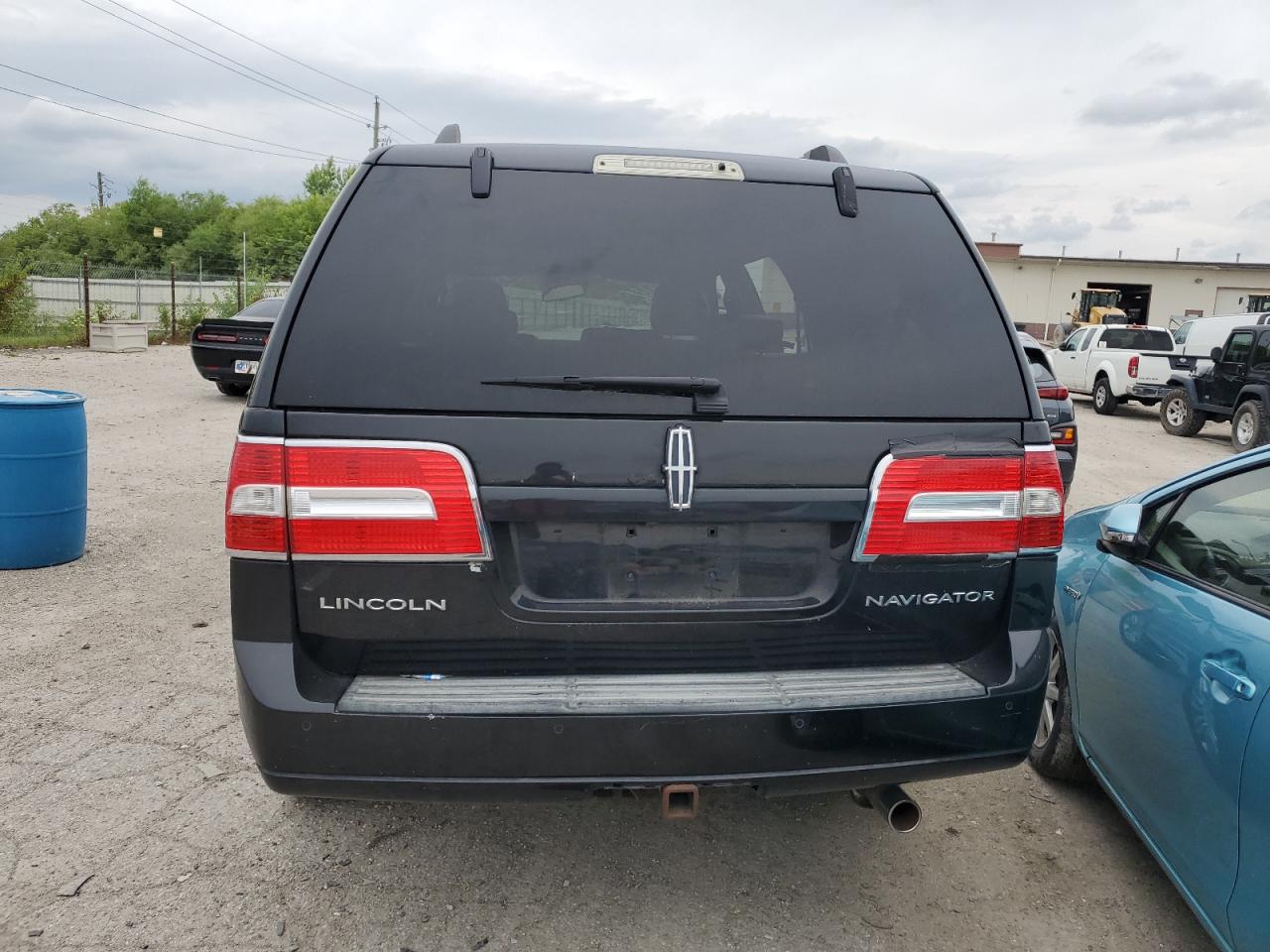 2010 Lincoln Navigator VIN: 5LMJJ2J5XAEJ05651 Lot: 57626684