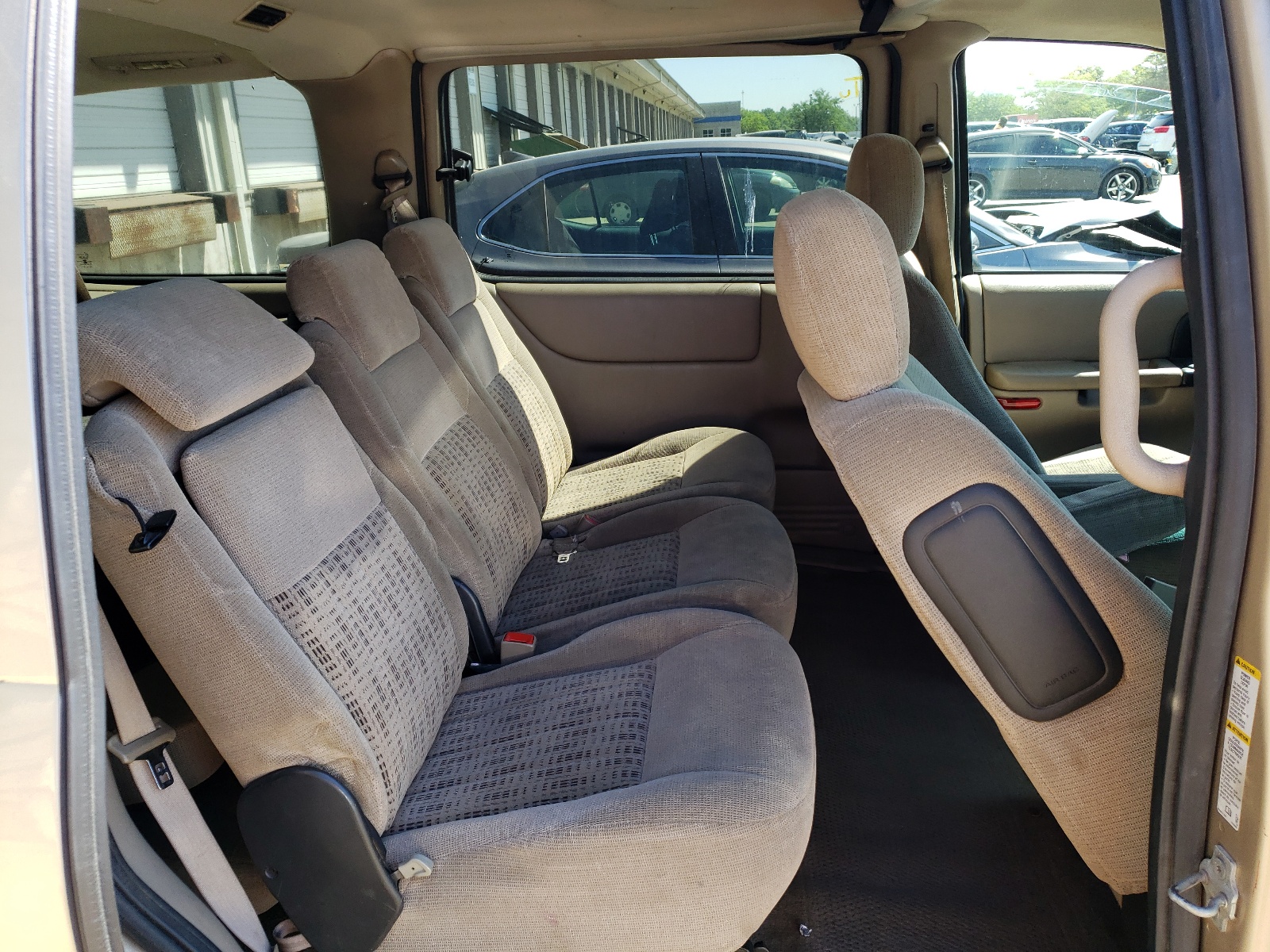 1GNDV23E85D117094 2005 Chevrolet Venture Ls