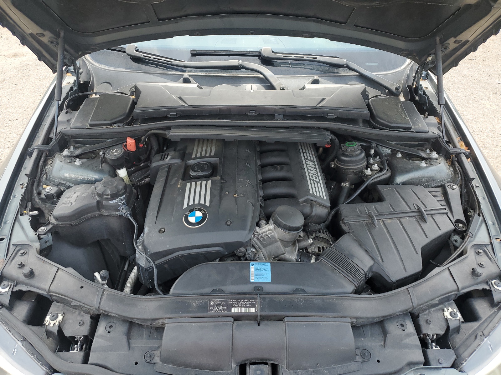 WBAPH77599NL85489 2009 BMW 328 I