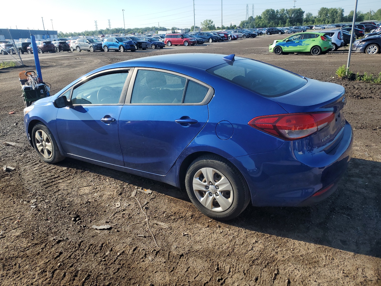 2017 Kia Forte Lx vin: 3KPFK4A78HE074132