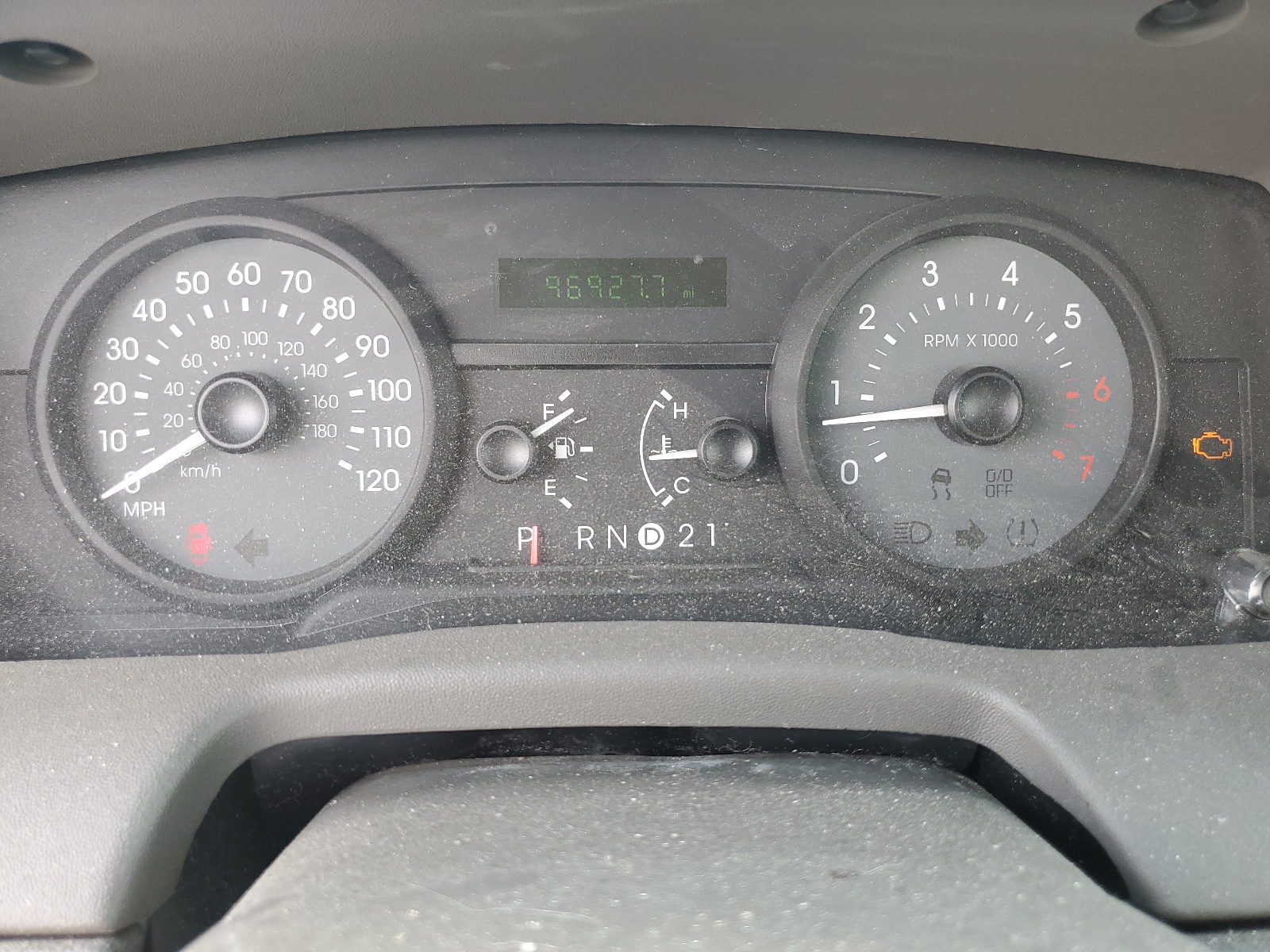 2MEFM74V06X636505 2006 Mercury Grand Marquis Gs