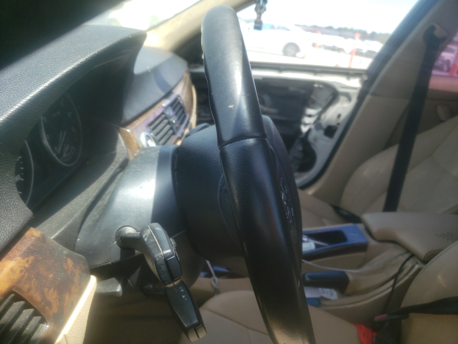 WBAVA37547NL14931 2007 BMW 328 I