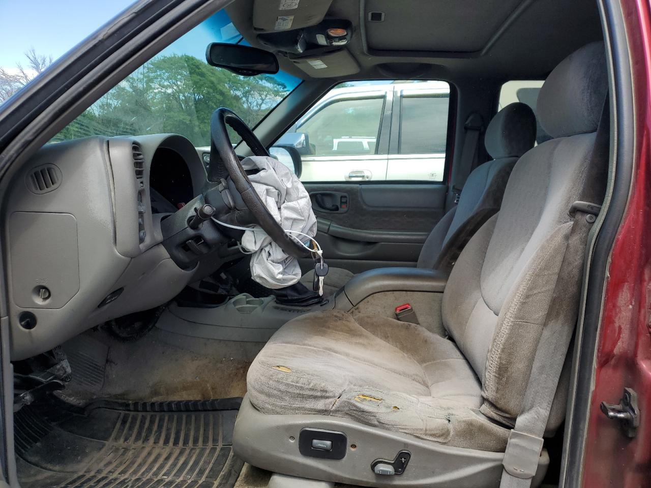 2000 GMC Jimmy / Envoy VIN: 1GKDT13W6Y2236882 Lot: 61284224