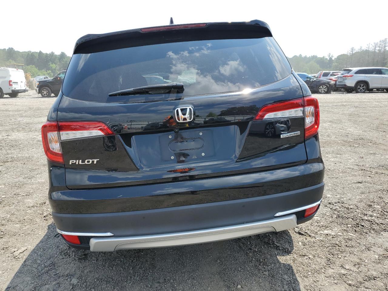 5FNYF5H95LB021658 2020 Honda Pilot Touring