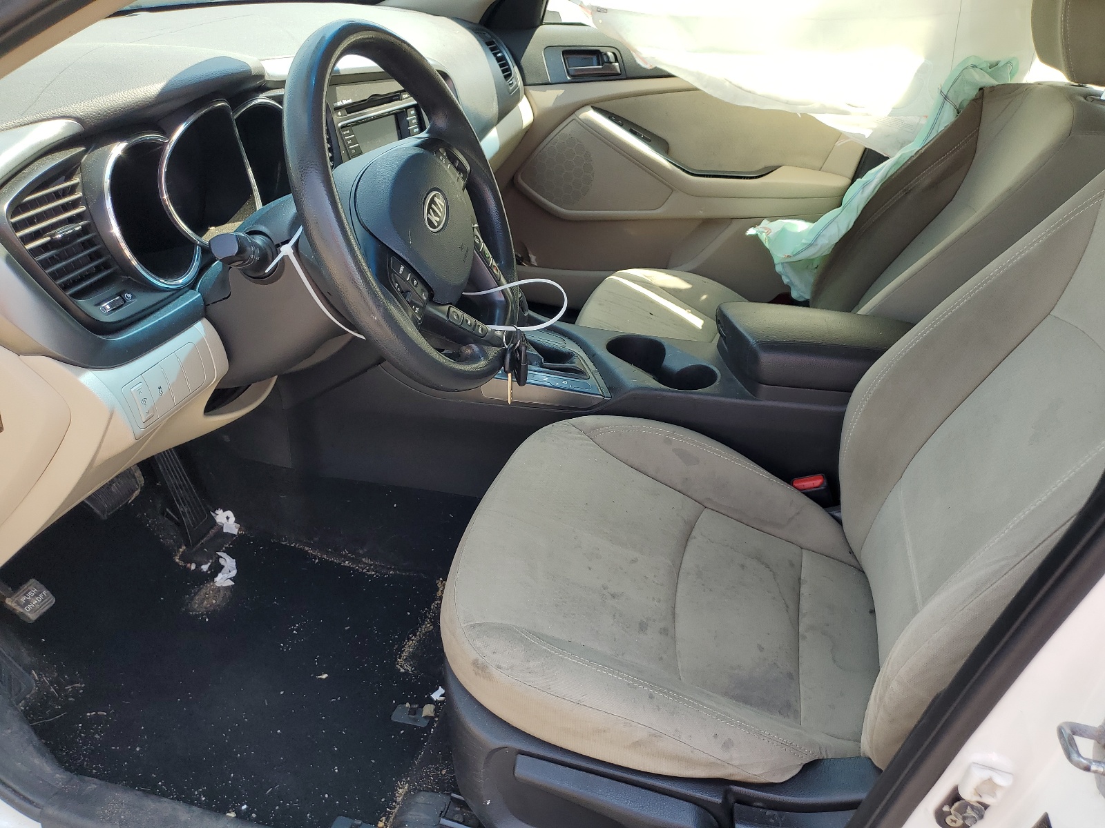 KNAGM4A74C5284940 2012 Kia Optima Lx