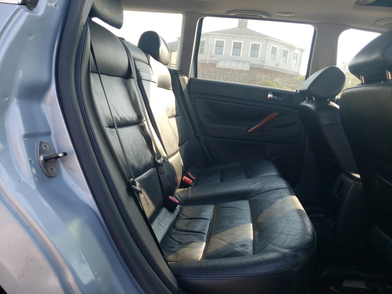 2003 Volkswagen Passat Glx 4Motion VIN: WVWYH63B53E156991 Lot: 59006994