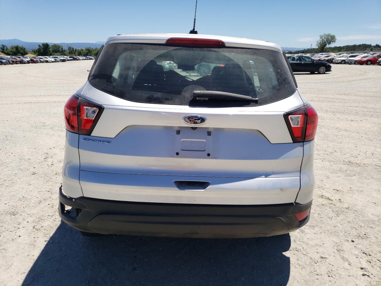 1FMCU0F70KUB05859 2019 Ford Escape S