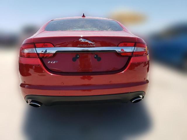  JAGUAR XF 2015 Красный