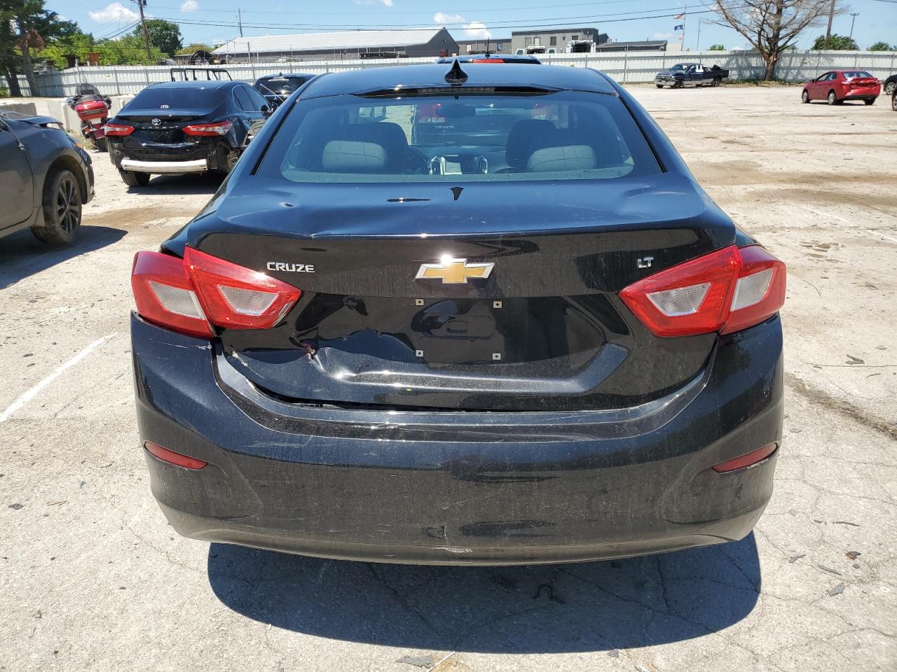 1G1BE5SM1H7186666 2017 Chevrolet Cruze Lt